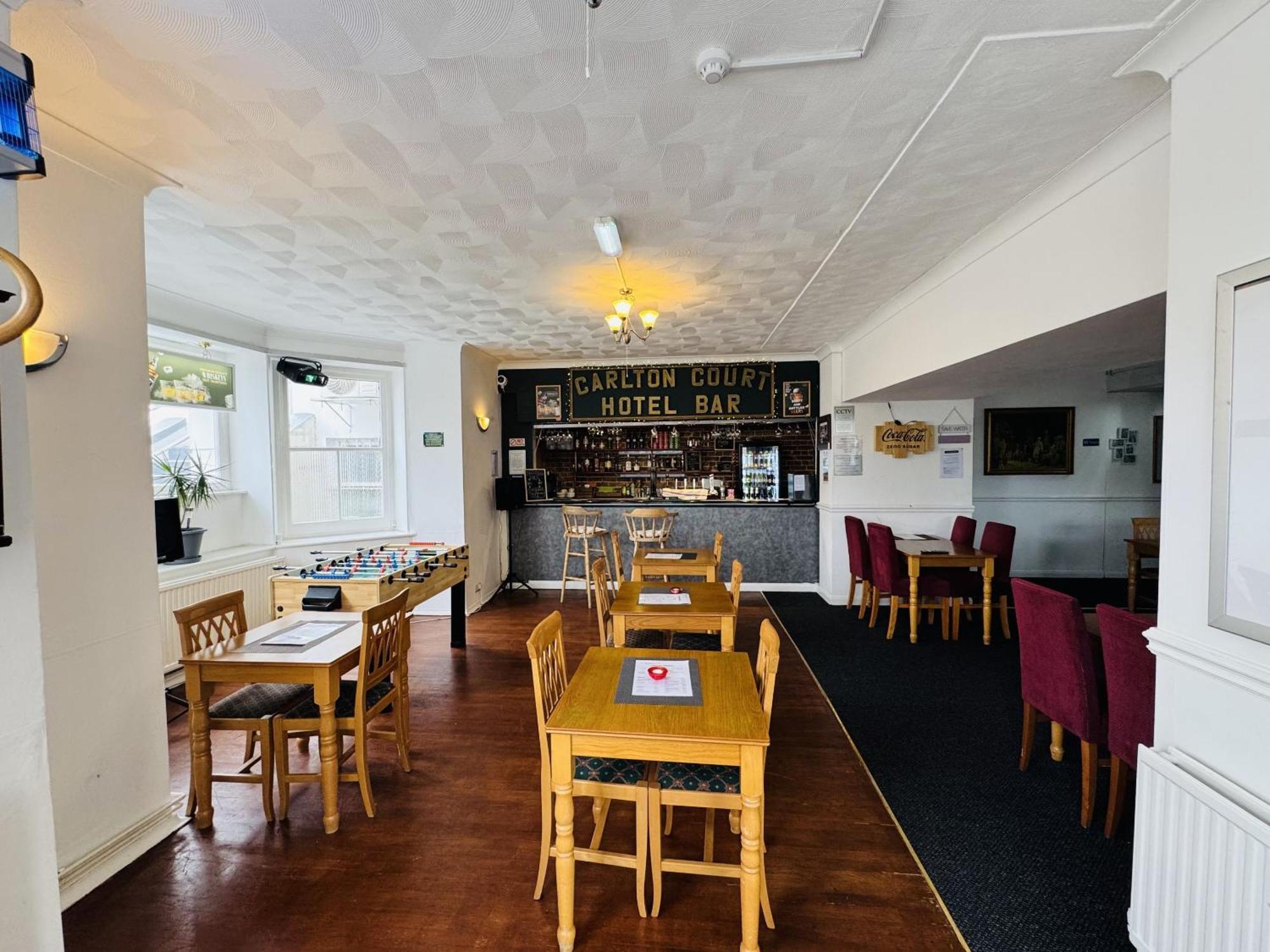 Carlton Court Hotel Eastbourne Ngoại thất bức ảnh